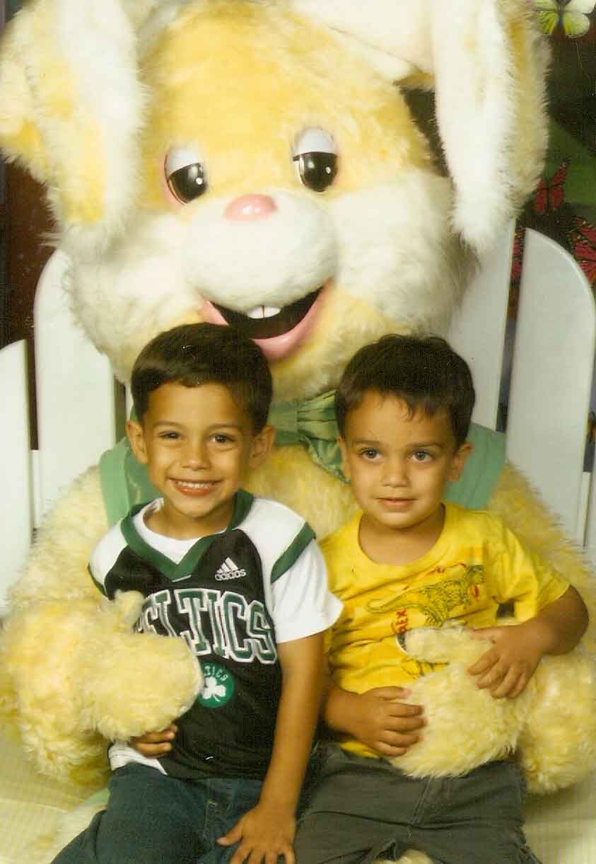 Jiva and Jesiah Easter 2009